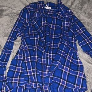 blue,black,white & red flannel size:L